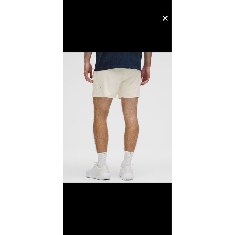 Lululemon Pace Breaker Linerless Shorts Men's Size XL Running 5" LM7B86S